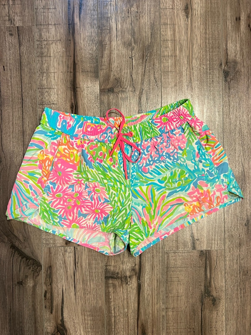 Lilly Pulitzer Luxletic Run Around Shorts